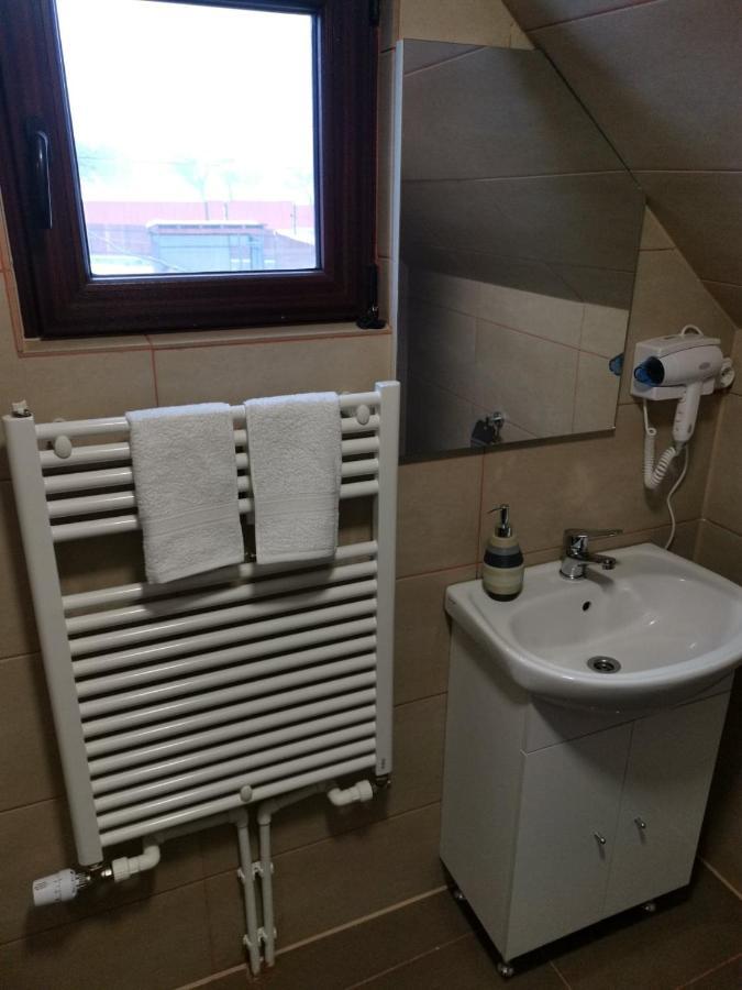 Somogyi Vendeghaz Bed & Breakfast Bancu Екстериор снимка