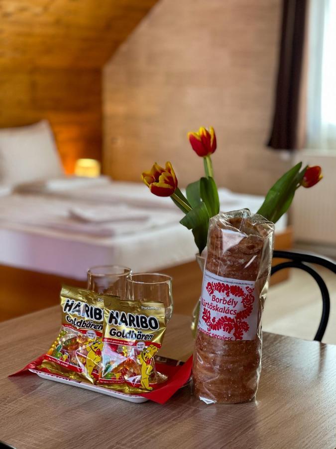 Somogyi Vendeghaz Bed & Breakfast Bancu Екстериор снимка