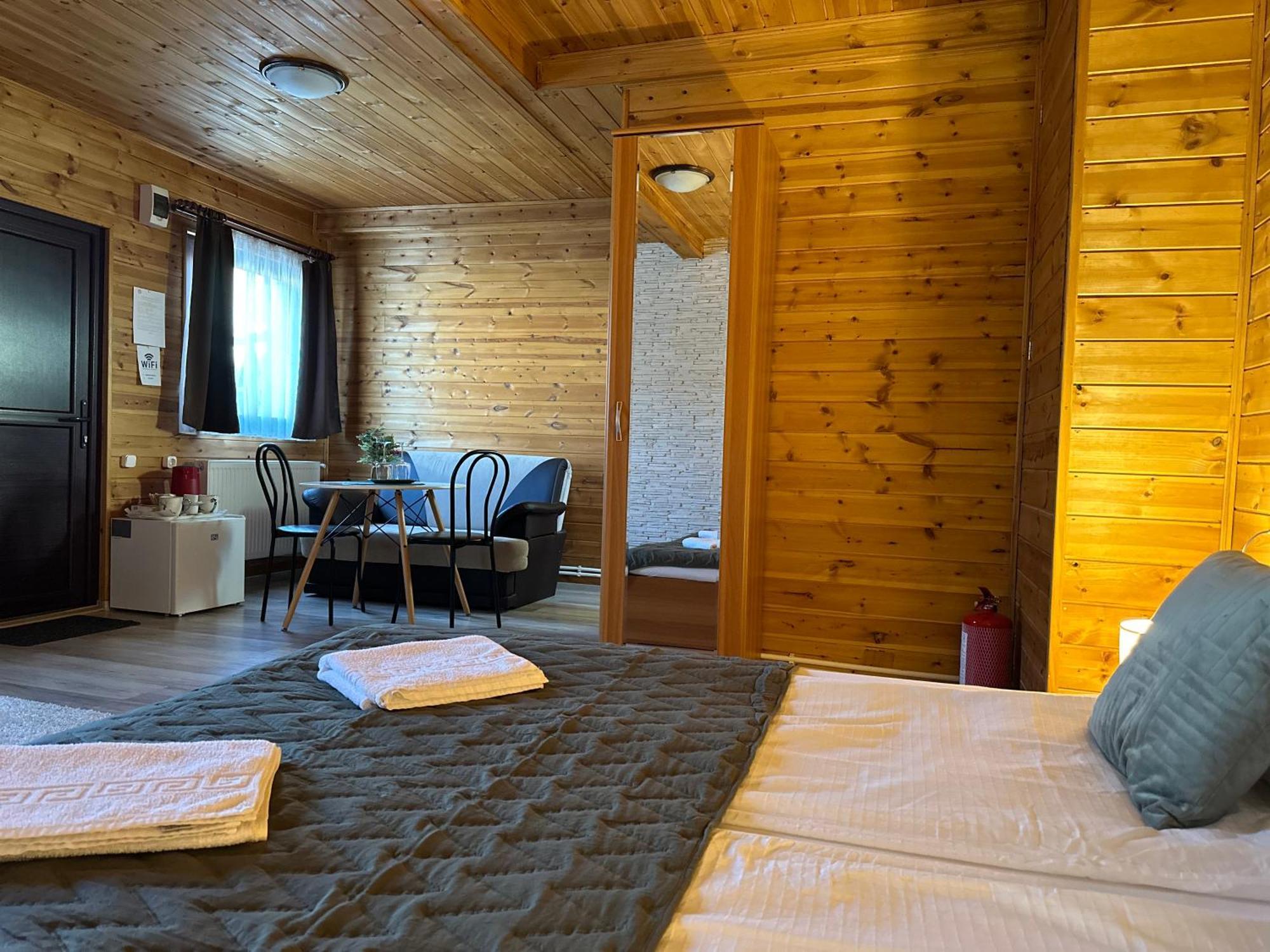 Somogyi Vendeghaz Bed & Breakfast Bancu Екстериор снимка